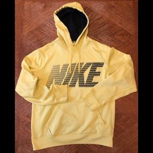 Nike Brand Therma-Fit pull over Hoodie Size S